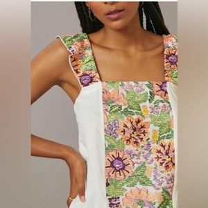 TINY by Anthropologie cream top with floral accents Marin Women’s Large Tank Top